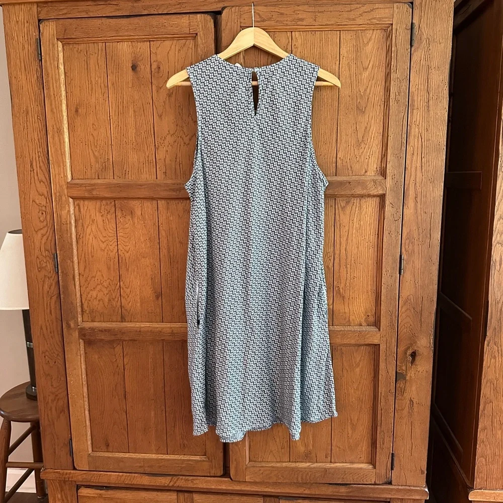 GAP Blue Sleeveless Dress - Picture 6 of 9